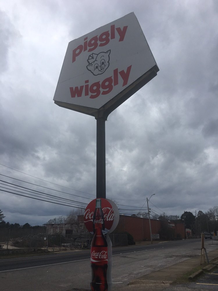 PIGGLY WIGGLY Updated September 2024 323 Erwin Rd, Stonewall