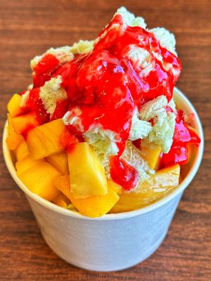 Salju Dessert by null