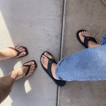 Perfect Nails & Spa - Gel Classic Pedicure and Polish Change - Nail Salons Near Me - Phoenix, Arizona