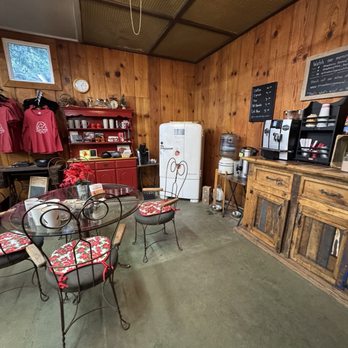 Strawberry General Store - Coffee corner - Grocery Near Me - Strawberry, California