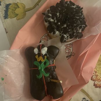 Voodoo Doughnut - Dirt & Voodoo Doll - Donuts Near Me - San Antonio, Texas