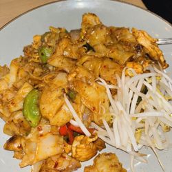 Thai Street Restaurant - Thai Streat Restaurant Old Bridge, NJ_Sanju-7