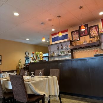 Numchokwilai - Thai Near Me - Edmonton, Alberta Numchokwilai - Thai Near Me - Edmonton, Alberta