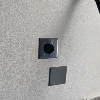 SCCE - Adding a NEMA 14-50 plug - Electricians Near Me - Rancho Cucamonga, California