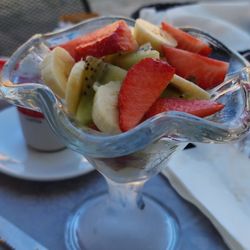 Le Café - Fruit Plate "Macedonia" (English Breakfast Menu)
