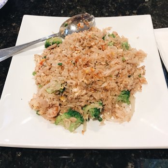 Basil Thai - Chicken Thai Style Fried Rice - Thai Near Me - Austin, Texas