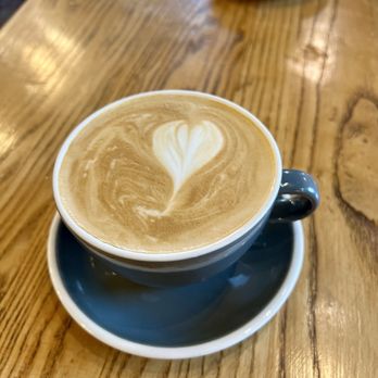 Broad Porch Coffee - Hot Latte with vanilla - Coffee & Tea Near Me - Luray, Virginia Broad Porch Coffee - Hot Latte with vanilla - Coffee & Tea Near Me - Luray, Virginia