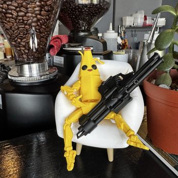 Caffe Zingaro - Inside - Desserts Near Me - Seattle, Washington