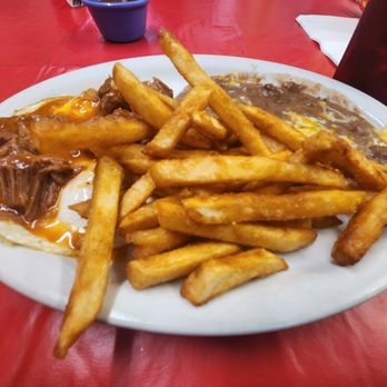 EL Pueblito Mexican Restaurant - chile colorado breakfast plate - Mexican Near Me - Clovis, California