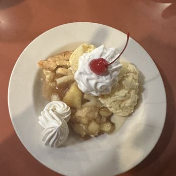 Lulu's Restaurant - Big Apple Pie - American Near Me - Van Nuys, California Lulu's Restaurant - Big Apple Pie - American Near Me - Van Nuys, California
