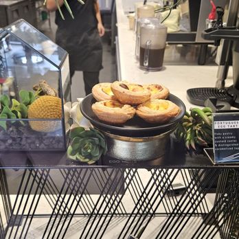 Paderia Bakehouse - Egg tarts - Bakeries Near Me - Irvine, California