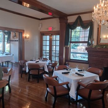 Blanton House Restaurant & Venue - Venues & Event Spaces Near Me - Marion, North Carolina Blanton House Restaurant & Venue - Venues & Event Spaces Near Me - Marion, North Carolina