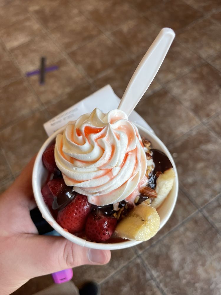 COLD STONE CREAMERY Updated June 2024 22 Photos & 35 Reviews 951