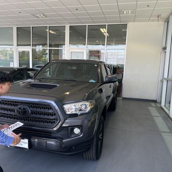 NORTHRIDGE TOYOTA - Updated August 2024 - 737 Photos & 1364 Reviews ...