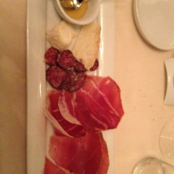 Wood Restaurant - Italian Near Me - Gallarate, Virginia Wood Restaurant - Italian Near Me - Gallarate, Virginia