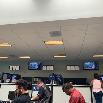 DMV - Departments of Motor Vehicles Near Me - Lodi, California