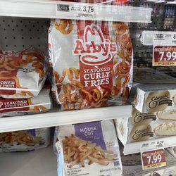 Food Lion Inc Store 2555 - (raises hand)