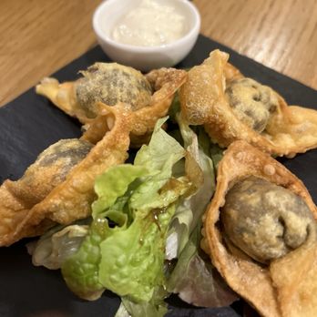 Sense Seny Restaurant - Wonton with Mushrooms and Truffle Aioli - Desserts Near Me - Barcelona, B