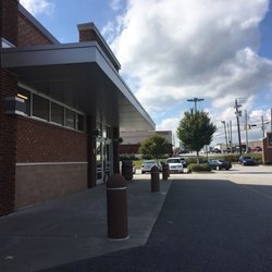 ALDI - The entrance