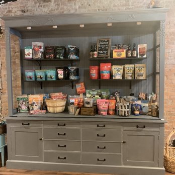 BigDog Boutique - All natural treats and beverages for dogs - Pet Stores Near Me - Joplin, Missouri