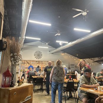 Red Barn Cafe - Dinning room and buffet - Salad Near Me - Coldwater, Mississippi