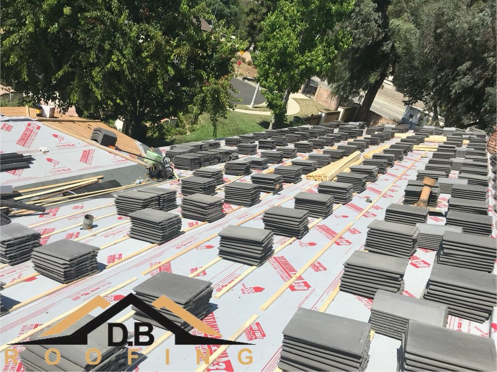 Slide of D.B Roofing