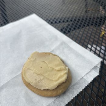 Sweet Magnolia Bakery Cafe - Bakeries Near Me - Florence, Oregon