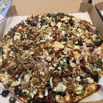 Giovanna’s Pizza - Balkan Beauty with kabob chicken. Needed both hands to carry it! - Pizza Near Me - Scottsdale, Arizona Giovanna’s Pizza - Balkan Beauty with kabob chicken. Needed both hands to carry it! - Pizza Near Me - Scottsdale, Arizona