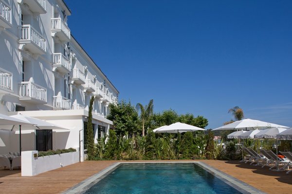 Grand Hotel des Sablettes Plage, Curio Collection by Hilton by null