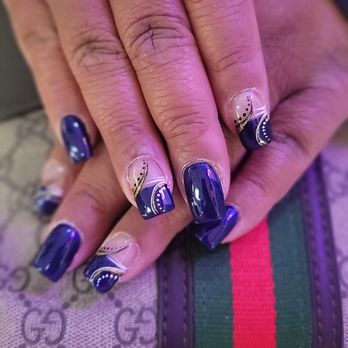 1. J Nails and Spa