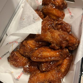 bb.q Chicken Kahala - Hot Spicy Wings - Chicken Wings Near Me - Honolulu, Hawaii
