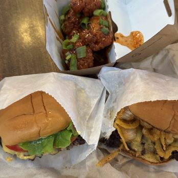 Shake Shack - Hot Dogs Near Me - Toronto, Ontario Shake Shack - Hot Dogs Near Me - Toronto, Ontario