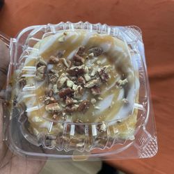 Sweet Abayomi - Turtle Cinnamon Roll