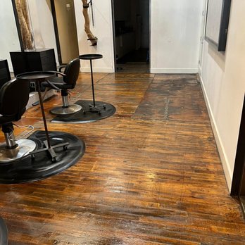 APK Cleaning - APK maintains the clean look with weekly cleanings providing a nice environment for clients and employees - Office Cleaning Near Me