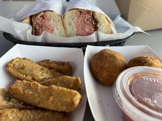Faicco's Sandwich Shop by null