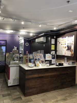 Insomnia Cookies by null