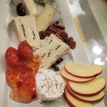 Citron European Bistro - Chef selected cheese plattee - French Near Me - Tacoma, Washington Citron European Bistro - Chef selected cheese plattee - French Near Me - Tacoma, Washington