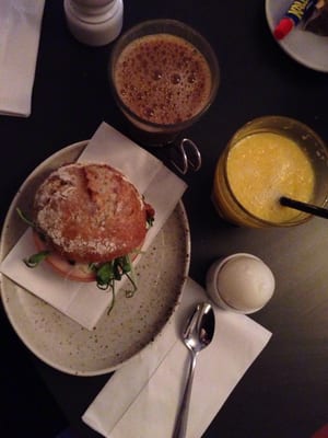 Mellqvist Cafe & Bar by null