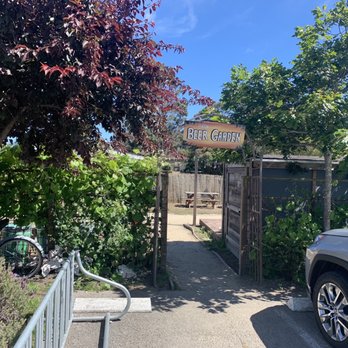 The Barn - Beer Garden - extra outdoor seating - Burgers Near Me - Half Moon Bay, California The Barn - Beer Garden - extra outdoor seating - Burgers Near Me - Half Moon Bay, California