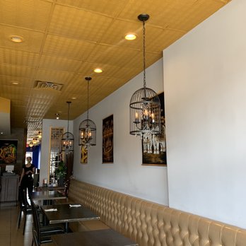 Khamdee Thai Kitchen - the interior of the restaurant - Thai Near Me - Massapequa Park, New York Khamdee Thai Kitchen - the interior of the restaurant - Thai Near Me - Massapequa Park, New York