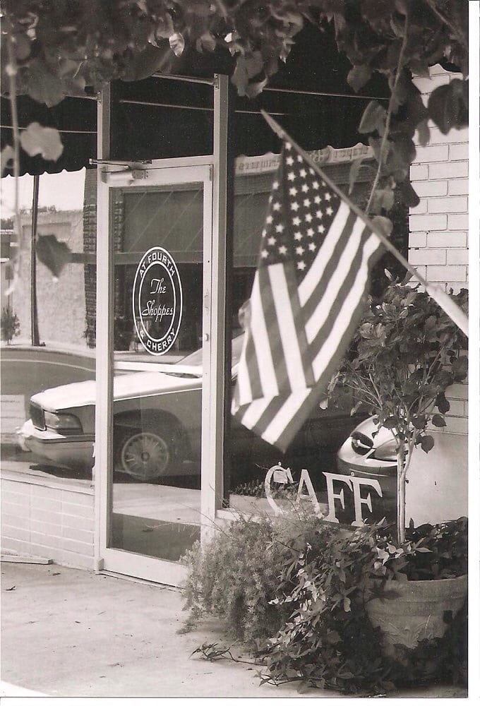 The Shoppes At Fourth & Cherry Logo