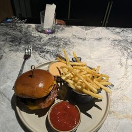 Cheese burger.