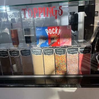 Kem Kem - Toppings choices - Desserts Near Me - Sacramento, California Kem Kem - Toppings choices - Desserts Near Me - Sacramento, California
