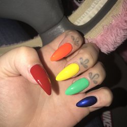 Cali Nail
