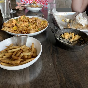 Oak 36 Bar & Kitchen - Bars Near Me - Savannah, Georgia
