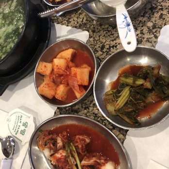 Han Yang - side dishes are kimchi assortments - Korean Near Me - Buena Park, California Han Yang - side dishes are kimchi assortments - Korean Near Me - Buena Park, California