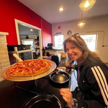 Midnight Pizza - Pizza Near Me - Canyon Lake, Texas Midnight Pizza - Pizza Near Me - Canyon Lake, Texas
