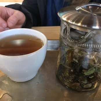 Blueprint Coffee - Peony Tea - Coffee Roasteries Near Me - St Louis, Missouri