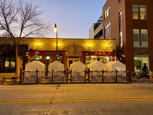 Three Lions Pub by null