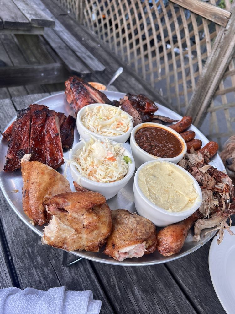 Hickory BBQ & Smokehouse